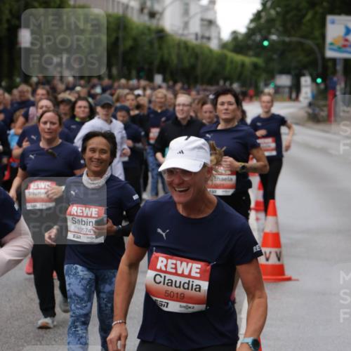 14.06.2026 - REWE Women's Run Jannik Wohlers http://msf.ph/oto/9814786 14.06.2026 10:42:04 Laufen 10574, 5019, 57 meine-sportfotos.de