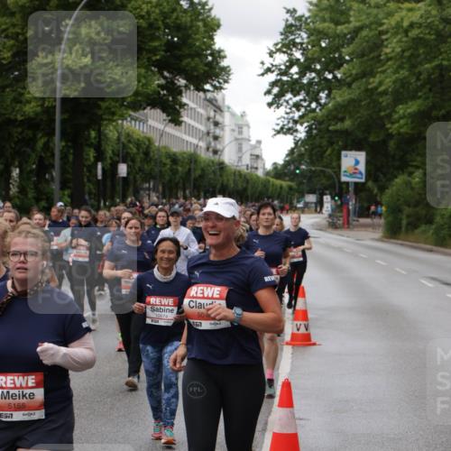 14.06.2026 - REWE Women's Run Jannik Wohlers http://msf.ph/oto/9814791 14.06.2026 10:42:04 Laufen 5155, 7, 1, 10574, 50, 57 meine-sportfotos.de