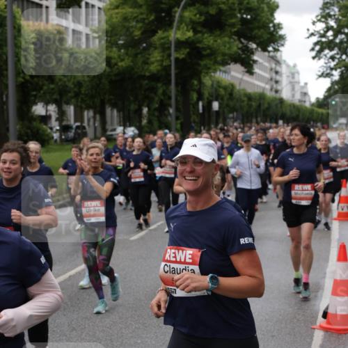 14.06.2026 - REWE Women's Run Jannik Wohlers http://msf.ph/oto/9814800 14.06.2026 10:42:06 Laufen  meine-sportfotos.de