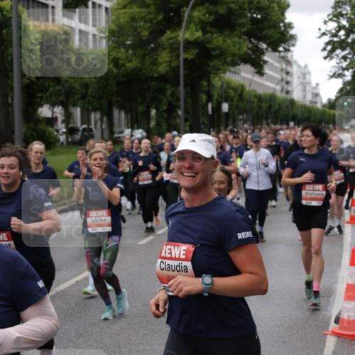 14.06.2026 - REWE Women's Run Jannik Wohlers http://msf.ph/oto/9814801 14.06.2026 10:42:06 Laufen  meine-sportfotos.de