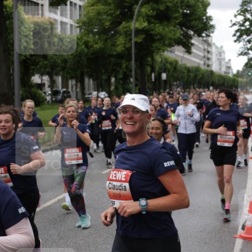 14.06.2026 - REWE Women's Run Jannik Wohlers http://msf.ph/oto/9814802 14.06.2026 10:42:06 Laufen 5019 meine-sportfotos.de