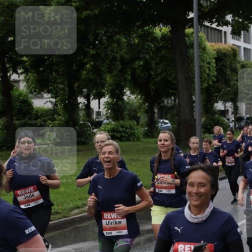 14.06.2026 - REWE Women's Run Jannik Wohlers http://msf.ph/oto/9814805 14.06.2026 10:42:07 Laufen 5279, 5020, 6028, 574 meine-sportfotos.de