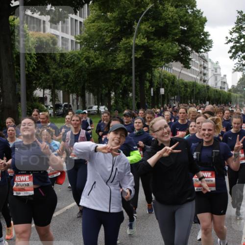 14.06.2026 - REWE Women's Run Jannik Wohlers http://msf.ph/oto/9814815 14.06.2026 10:42:10 Laufen 5256, 7 meine-sportfotos.de