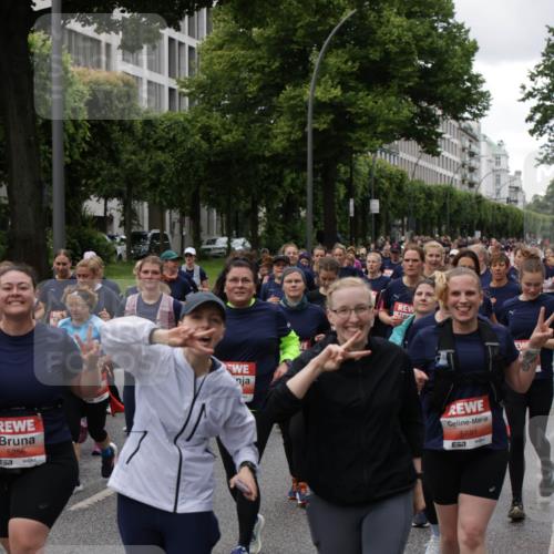 14.06.2026 - REWE Women's Run Jannik Wohlers http://msf.ph/oto/9814821 14.06.2026 10:42:11 Laufen 5256, 57, 5681, 657 meine-sportfotos.de