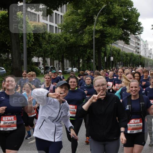 14.06.2026 - REWE Women's Run Jannik Wohlers http://msf.ph/oto/9814823 14.06.2026 10:42:11 Laufen 5256, 7, 5681 meine-sportfotos.de