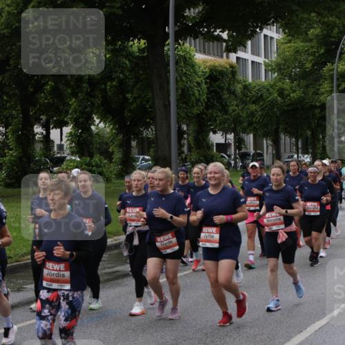14.06.2026 - REWE Women's Run Jannik Wohlers http://msf.ph/oto/9814824 14.06.2026 10:42:15 Laufen 5016, 51 meine-sportfotos.de