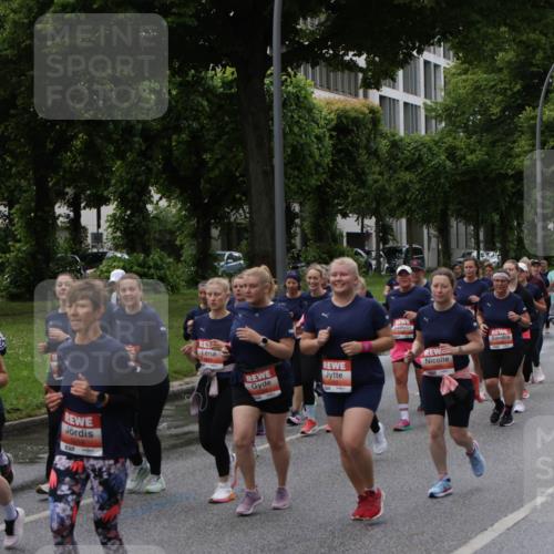 14.06.2026 - REWE Women's Run Jannik Wohlers http://msf.ph/oto/9814825 14.06.2026 10:42:15 Laufen 5016, 51 meine-sportfotos.de