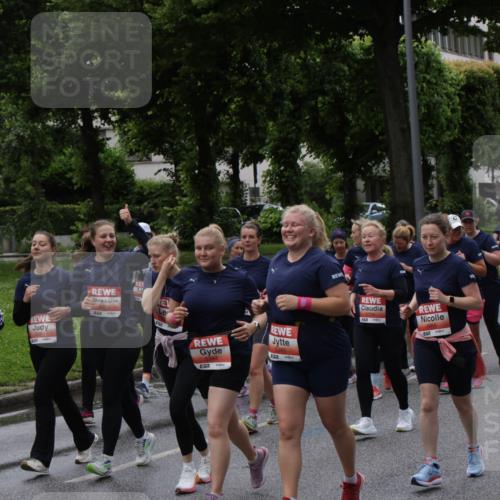 14.06.2026 - REWE Women's Run Jannik Wohlers http://msf.ph/oto/9814838 14.06.2026 10:42:17 Laufen 5018, 57 meine-sportfotos.de