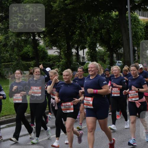 14.06.2026 - REWE Women's Run Jannik Wohlers http://msf.ph/oto/9814839 14.06.2026 10:42:17 Laufen 5018, 37 meine-sportfotos.de