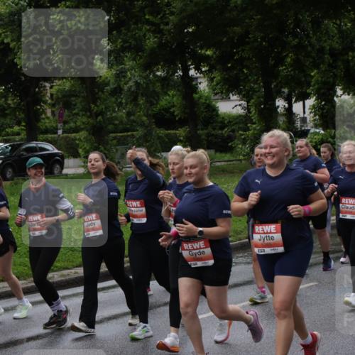14.06.2026 - REWE Women's Run Jannik Wohlers http://msf.ph/oto/9814847 14.06.2026 10:42:17 Laufen 018, 51, 5385, 5856, 7 meine-sportfotos.de