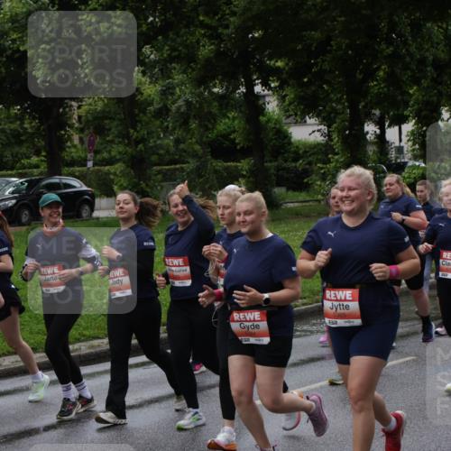 14.06.2026 - REWE Women's Run Jannik Wohlers http://msf.ph/oto/9814848 14.06.2026 10:42:17 Laufen 5385, 5856, 657 meine-sportfotos.de