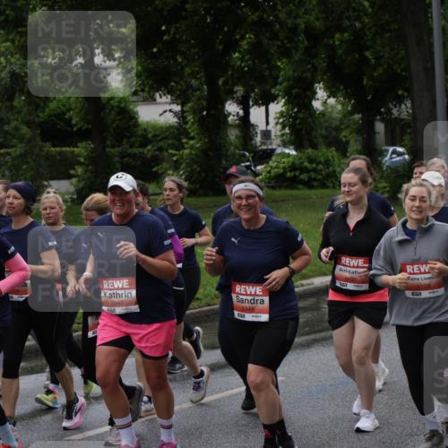 14.06.2026 - REWE Women's Run Jannik Wohlers http://msf.ph/oto/9814866 14.06.2026 10:42:20 Laufen 5197, 5347, 65, 5348, 5190, 7, 5129, 5128 meine-sportfotos.de