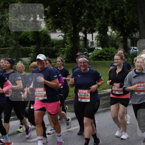 14.06.2026 - REWE Women's Run Jannik Wohlers http://msf.ph/oto/9814867 14.06.2026 10:42:20 Laufen 5197, 5347, 5348, 5190, 57, 5129, 5128 meine-sportfotos.de