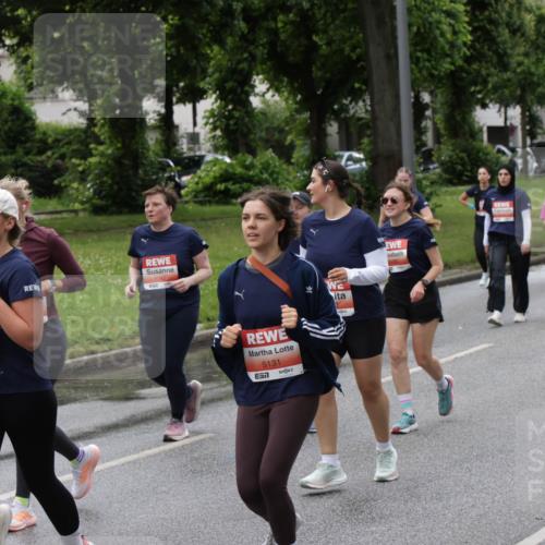 14.06.2026 - REWE Women's Run Jannik Wohlers http://msf.ph/oto/9814881 14.06.2026 10:42:22 Laufen 59, 5131, 7 meine-sportfotos.de