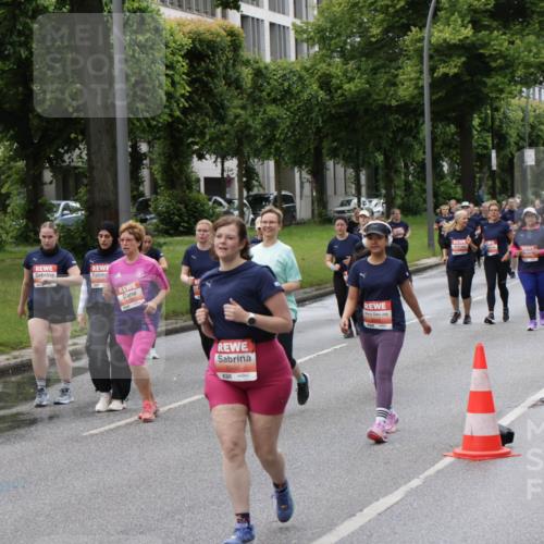 14.06.2026 - REWE Women's Run Jannik Wohlers http://msf.ph/oto/9814896 14.06.2026 10:42:24 Laufen 5100 meine-sportfotos.de