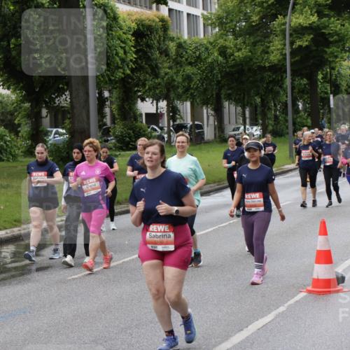 14.06.2026 - REWE Women's Run Jannik Wohlers http://msf.ph/oto/9814898 14.06.2026 10:42:24 Laufen 5100 meine-sportfotos.de