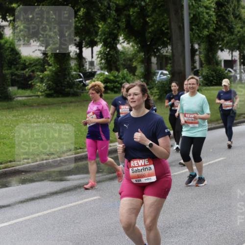 14.06.2026 - REWE Women's Run Jannik Wohlers http://msf.ph/oto/9814903 14.06.2026 10:42:25 Laufen 5100 meine-sportfotos.de