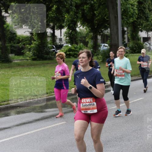14.06.2026 - REWE Women's Run Jannik Wohlers http://msf.ph/oto/9814904 14.06.2026 10:42:25 Laufen 5100 meine-sportfotos.de