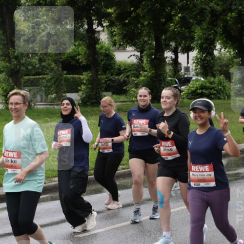 14.06.2026 - REWE Women's Run Jannik Wohlers http://msf.ph/oto/9814928 14.06.2026 10:42:28 Laufen 6028, 5617, 577, 5252 meine-sportfotos.de