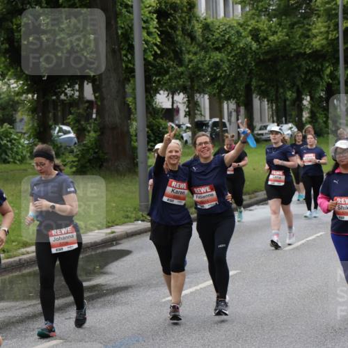 14.06.2026 - REWE Women's Run Jannik Wohlers http://msf.ph/oto/9814940 14.06.2026 10:42:30 Laufen 5663, 57, 5726, 517, 6014 meine-sportfotos.de