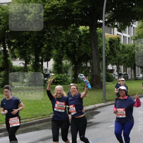 14.06.2026 - REWE Women's Run Jannik Wohlers http://msf.ph/oto/9814946 14.06.2026 10:42:32 Laufen 5726, 57, 5593, 014, 7 meine-sportfotos.de