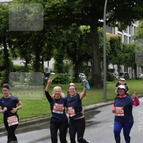 14.06.2026 - REWE Women's Run Jannik Wohlers http://msf.ph/oto/9814947 14.06.2026 10:42:32 Laufen 5726, 7, 5593 meine-sportfotos.de