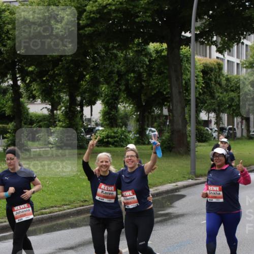 14.06.2026 - REWE Women's Run Jannik Wohlers http://msf.ph/oto/9814948 14.06.2026 10:42:32 Laufen 5726, 5593 meine-sportfotos.de