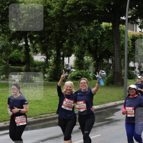 14.06.2026 - REWE Women's Run Jannik Wohlers http://msf.ph/oto/9814952 14.06.2026 10:42:32 Laufen 5726, 57, 5593, 6014 meine-sportfotos.de