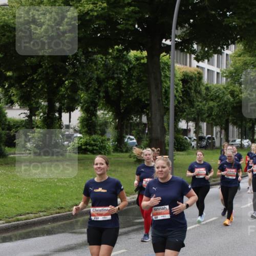 14.06.2026 - REWE Women's Run Jannik Wohlers http://msf.ph/oto/9814972 14.06.2026 10:42:36 Laufen 5105, 7, 5097 meine-sportfotos.de