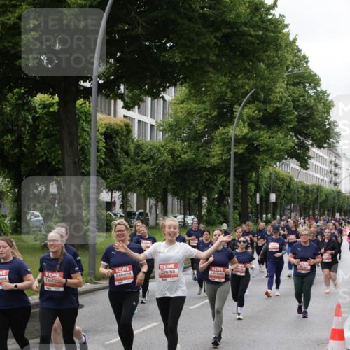 14.06.2026 - REWE Women's Run Jannik Wohlers http://msf.ph/oto/9814987 14.06.2026 10:42:38 Laufen  meine-sportfotos.de