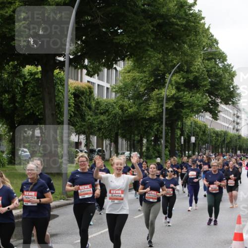 14.06.2026 - REWE Women's Run Jannik Wohlers http://msf.ph/oto/9814989 14.06.2026 10:42:38 Laufen  meine-sportfotos.de