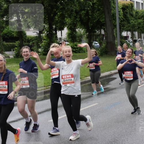 14.06.2026 - REWE Women's Run Jannik Wohlers http://msf.ph/oto/9815004 14.06.2026 10:42:40 Laufen 6517, 5300, 7, 5987, 5761, 657 meine-sportfotos.de