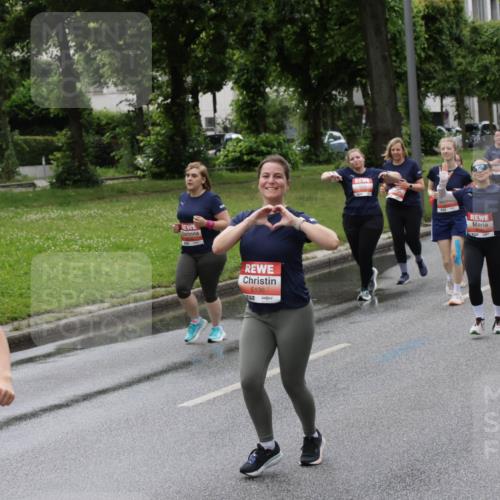 14.06.2026 - REWE Women's Run Jannik Wohlers http://msf.ph/oto/9815012 14.06.2026 10:42:41 Laufen 5761, 7, 5136, 57 meine-sportfotos.de
