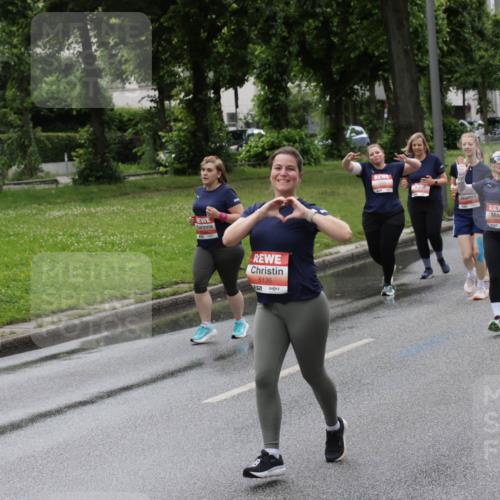 14.06.2026 - REWE Women's Run Jannik Wohlers http://msf.ph/oto/9815013 14.06.2026 10:42:42 Laufen 5761, 7, 5136, 557 meine-sportfotos.de