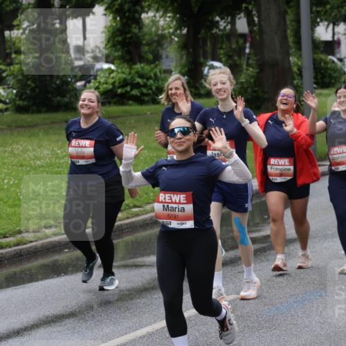 14.06.2026 - REWE Women's Run Jannik Wohlers http://msf.ph/oto/9815021 14.06.2026 10:42:43 Laufen 6059, 5191, 557, 5663, 7 meine-sportfotos.de