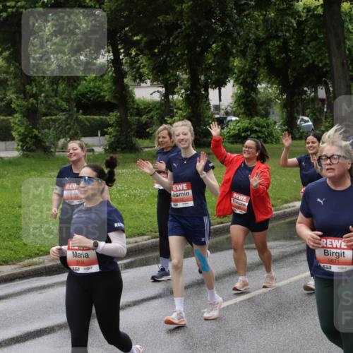 14.06.2026 - REWE Women's Run Jannik Wohlers http://msf.ph/oto/9815030 14.06.2026 10:42:45 Laufen 5181, 5612, 517, 5671, 5870 meine-sportfotos.de