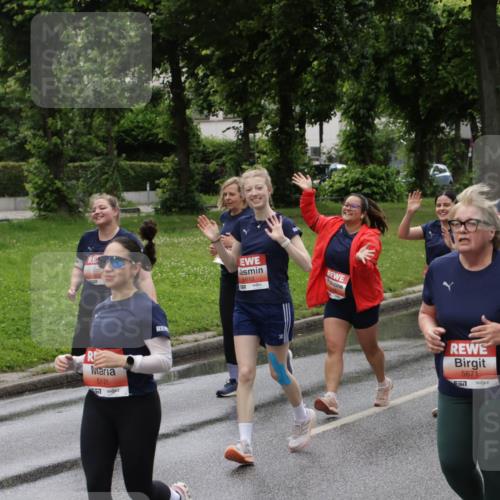 14.06.2026 - REWE Women's Run Jannik Wohlers http://msf.ph/oto/9815031 14.06.2026 10:42:45 Laufen 5181, 5612, 5671, 5870 meine-sportfotos.de