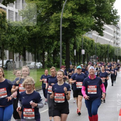 14.06.2026 - REWE Women's Run Jannik Wohlers http://msf.ph/oto/9815045 14.06.2026 10:42:48 Laufen 5081, 5949, 5175, 57, 5862, 51 meine-sportfotos.de