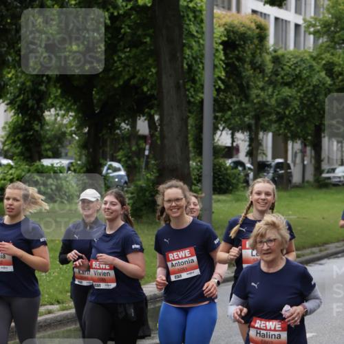 14.06.2026 - REWE Women's Run Jannik Wohlers http://msf.ph/oto/9815051 14.06.2026 10:42:48 Laufen 32, 5080, 5081, 57, 59, 5862 meine-sportfotos.de