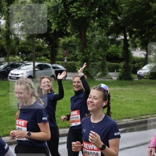 14.06.2026 - REWE Women's Run Jannik Wohlers http://msf.ph/oto/9815073 14.06.2026 10:42:52 Laufen 5088, 7, 5175, 657 meine-sportfotos.de