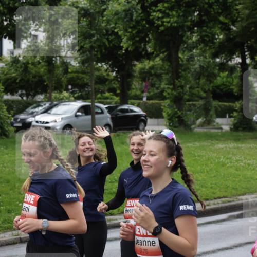 14.06.2026 - REWE Women's Run Jannik Wohlers http://msf.ph/oto/9815076 14.06.2026 10:42:52 Laufen 50, 557, 5175 meine-sportfotos.de