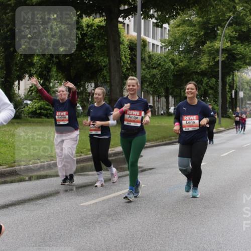 14.06.2026 - REWE Women's Run Jannik Wohlers http://msf.ph/oto/9815128 14.06.2026 10:43:08 Laufen 6027 meine-sportfotos.de