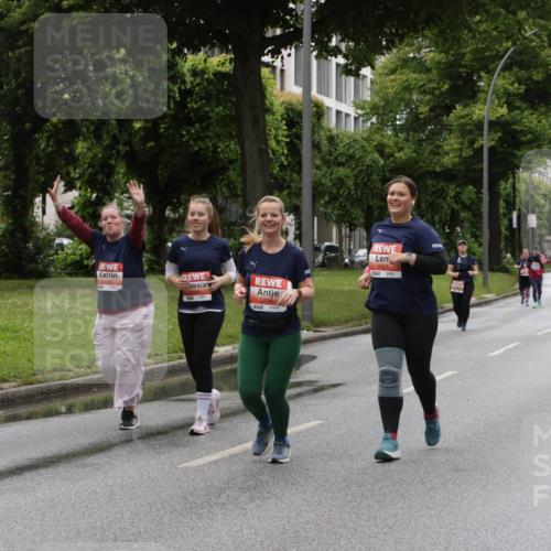 14.06.2026 - REWE Women's Run Jannik Wohlers http://msf.ph/oto/9815133 14.06.2026 10:43:08 Laufen  meine-sportfotos.de