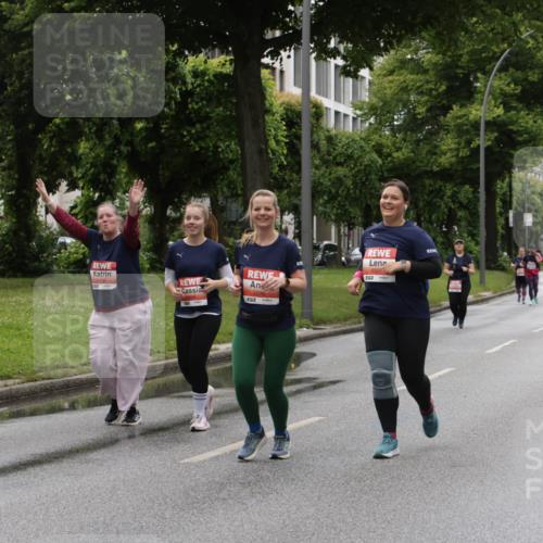 14.06.2026 - REWE Women's Run Jannik Wohlers http://msf.ph/oto/9815134 14.06.2026 10:43:08 Laufen 6027 meine-sportfotos.de