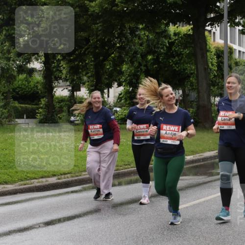 14.06.2026 - REWE Women's Run Jannik Wohlers http://msf.ph/oto/9815139 14.06.2026 10:43:09 Laufen 5296, 6027, 577 meine-sportfotos.de