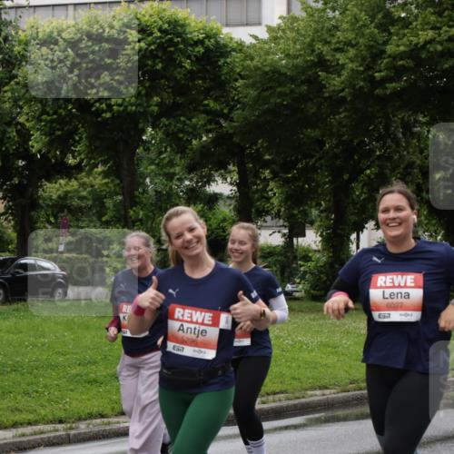 14.06.2026 - REWE Women's Run Jannik Wohlers http://msf.ph/oto/9815148 14.06.2026 10:43:10 Laufen 5296, 57, 6027, 577 meine-sportfotos.de