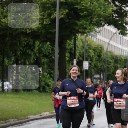 14.06.2026 - REWE Women's Run Jannik Wohlers http://msf.ph/oto/9815164 14.06.2026 10:43:13 Laufen 5152, 7, 5151 meine-sportfotos.de