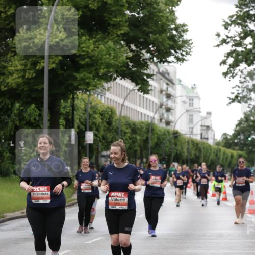 14.06.2026 - REWE Women's Run Jannik Wohlers http://msf.ph/oto/9815165 14.06.2026 10:43:14 Laufen 5152, 5151, 577 meine-sportfotos.de