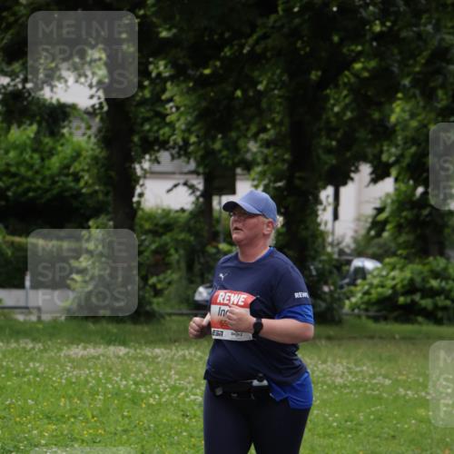 14.06.2026 - REWE Women's Run Jannik Wohlers http://msf.ph/oto/9815175 14.06.2026 10:43:16 Laufen 55, 7 meine-sportfotos.de