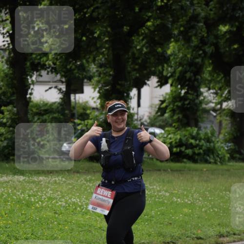 14.06.2026 - REWE Women's Run Jannik Wohlers http://msf.ph/oto/9815196 14.06.2026 10:43:18 Laufen 57 meine-sportfotos.de